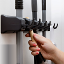 Suporte de Vassoura para Parede Multifuncional | BroomRack